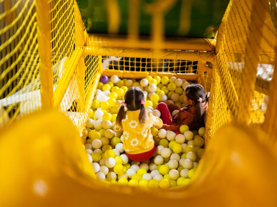 indoor play help a child's physical development