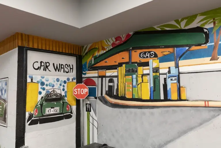 Indoor Car Wash play feature on the classic car ride