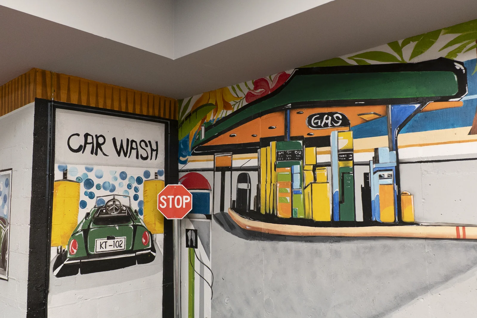 Car wash mural beside the Kart Town track